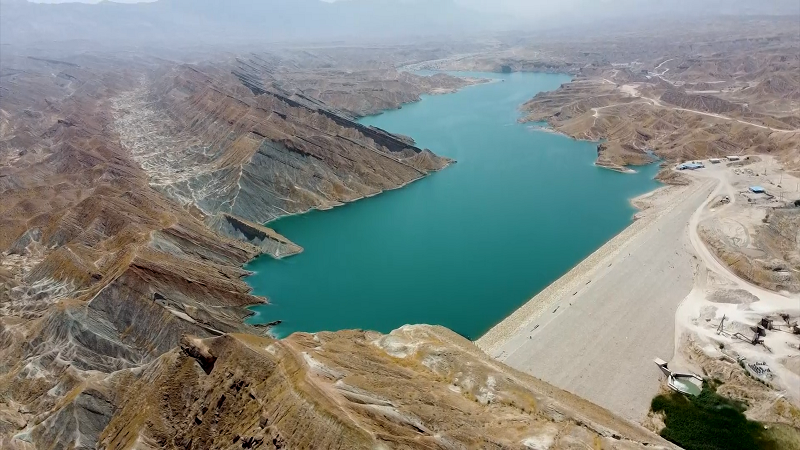 آغاز رهاسازی آب برای نخیلات شبکه آبیاری اهرم