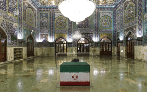 در سوگِ علمدارِ بصیر؛ عهدی دوباره با آرمان‌های انقلاب
